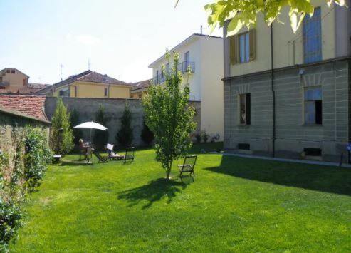 L'Ortodellerose Hotel Alba  Exterior foto